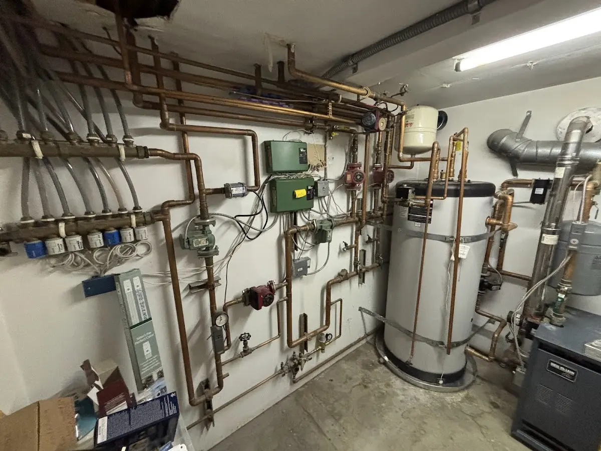 Plumbing services in Lafayette, LA